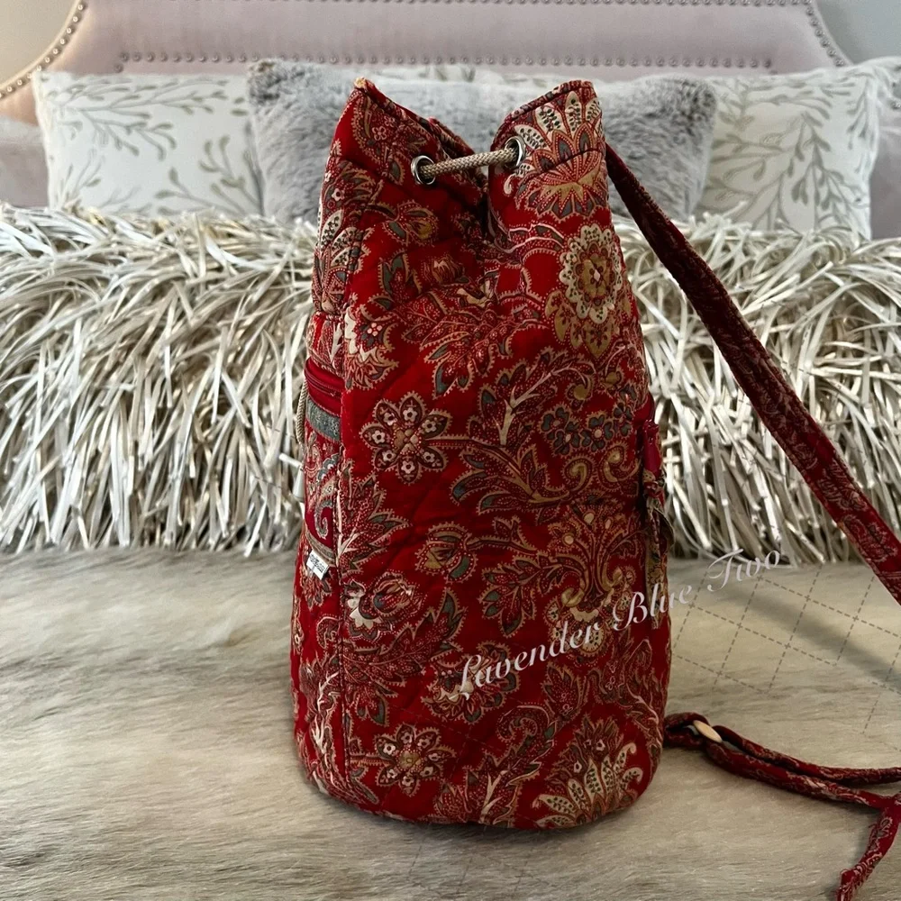 Vintage VERA BRADLEY Windsor 1995 Backpack Sling USA Drawstring Red Gold Quilt - Picture 10 of 17